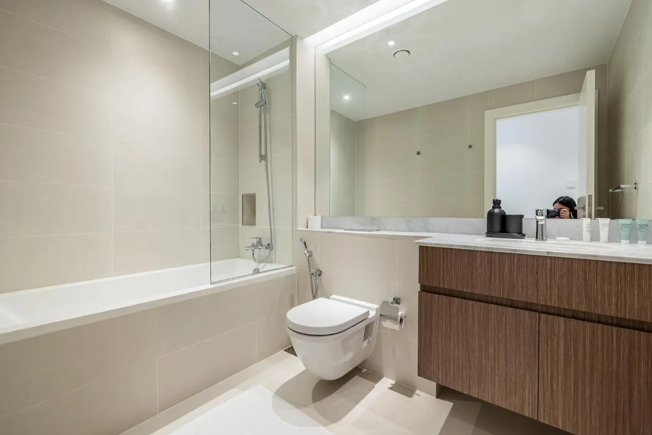 2Br La Cote B3, Community View United Arab Emirates