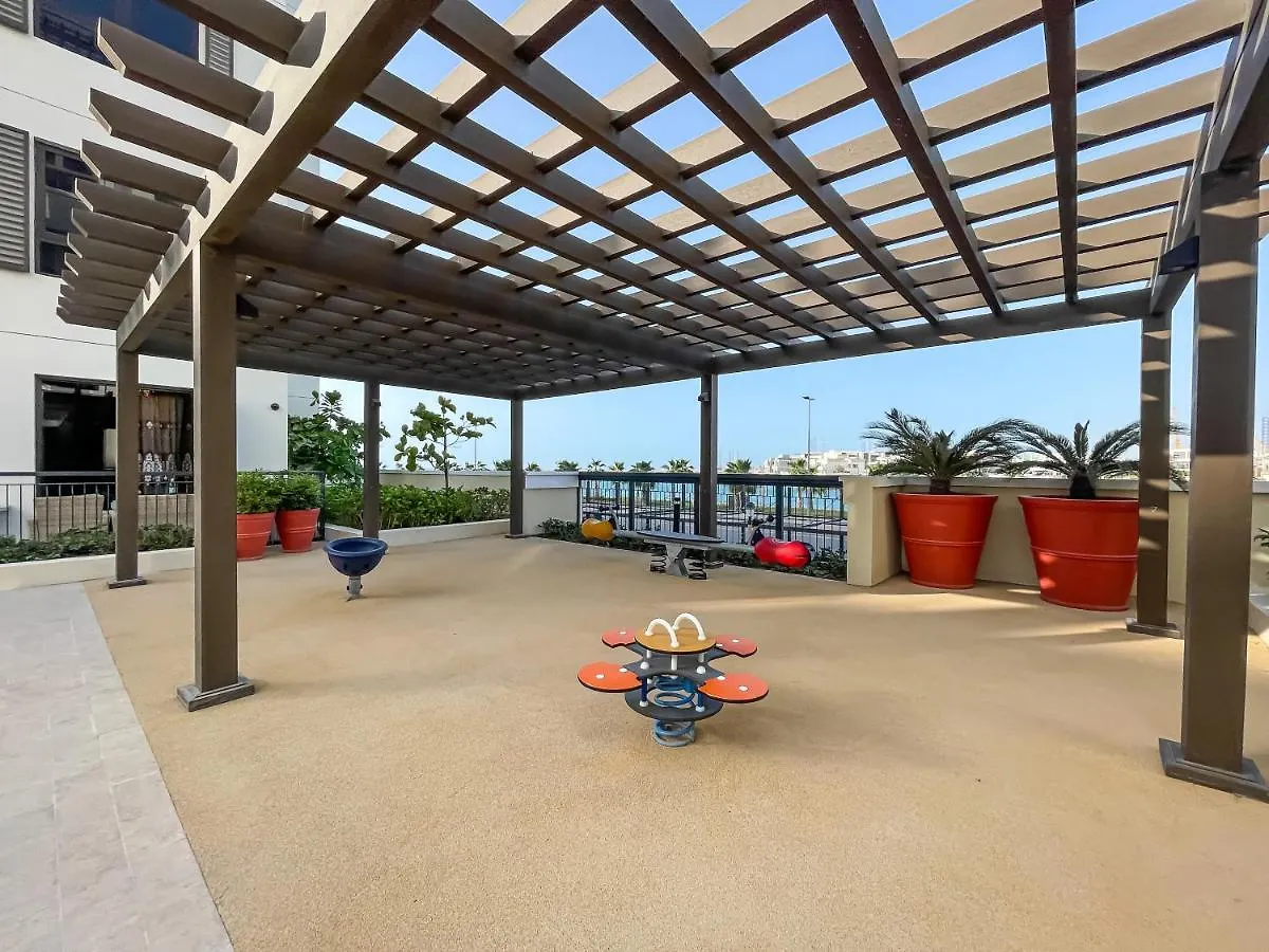 2Br La Cote B3, Community View Apartment Dubai