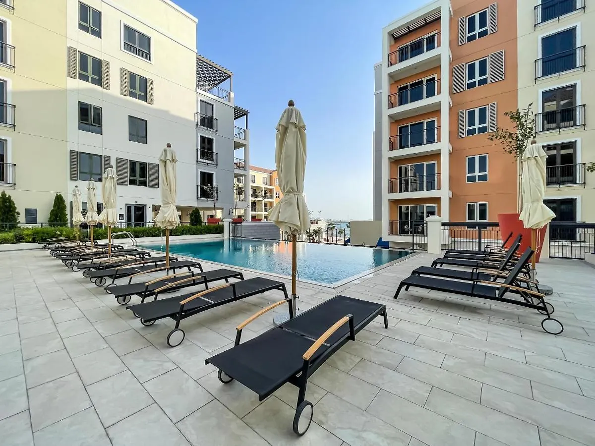 2Br La Cote B3, Community View Apartment Dubai